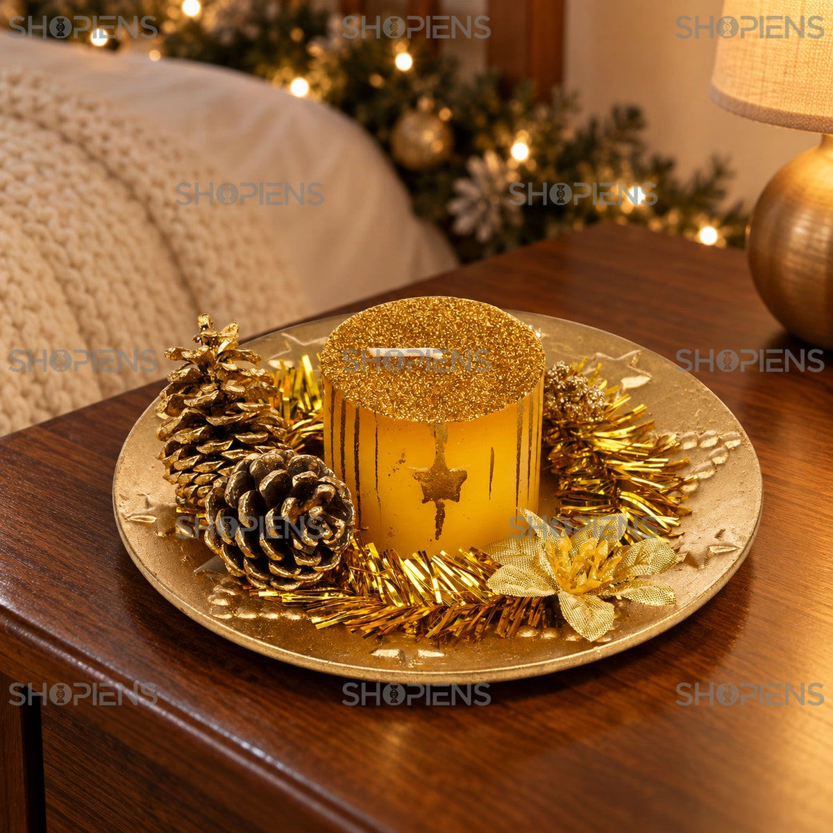 Decorațiune cu lumânare aurie pe platou, 14 cm – în decor cald de seară | Shopiens®