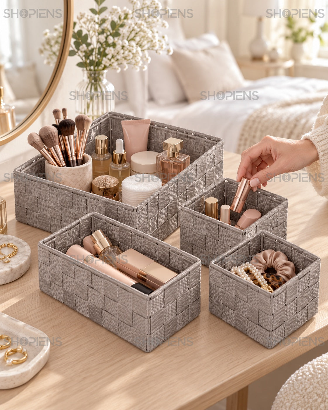 Set 4 Coșuri Taupe Împletite pentru Accesorii