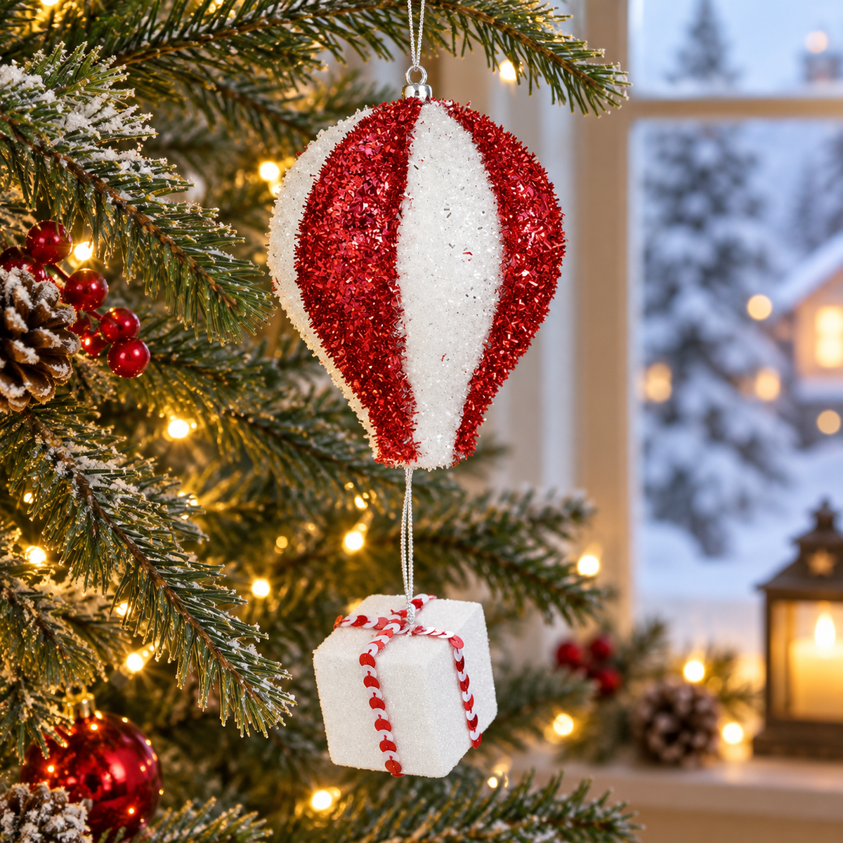 Balon Cu Cadou, Ornament Candy Pentru Brad, 28 Cm - lifestyle principala - Shopiens