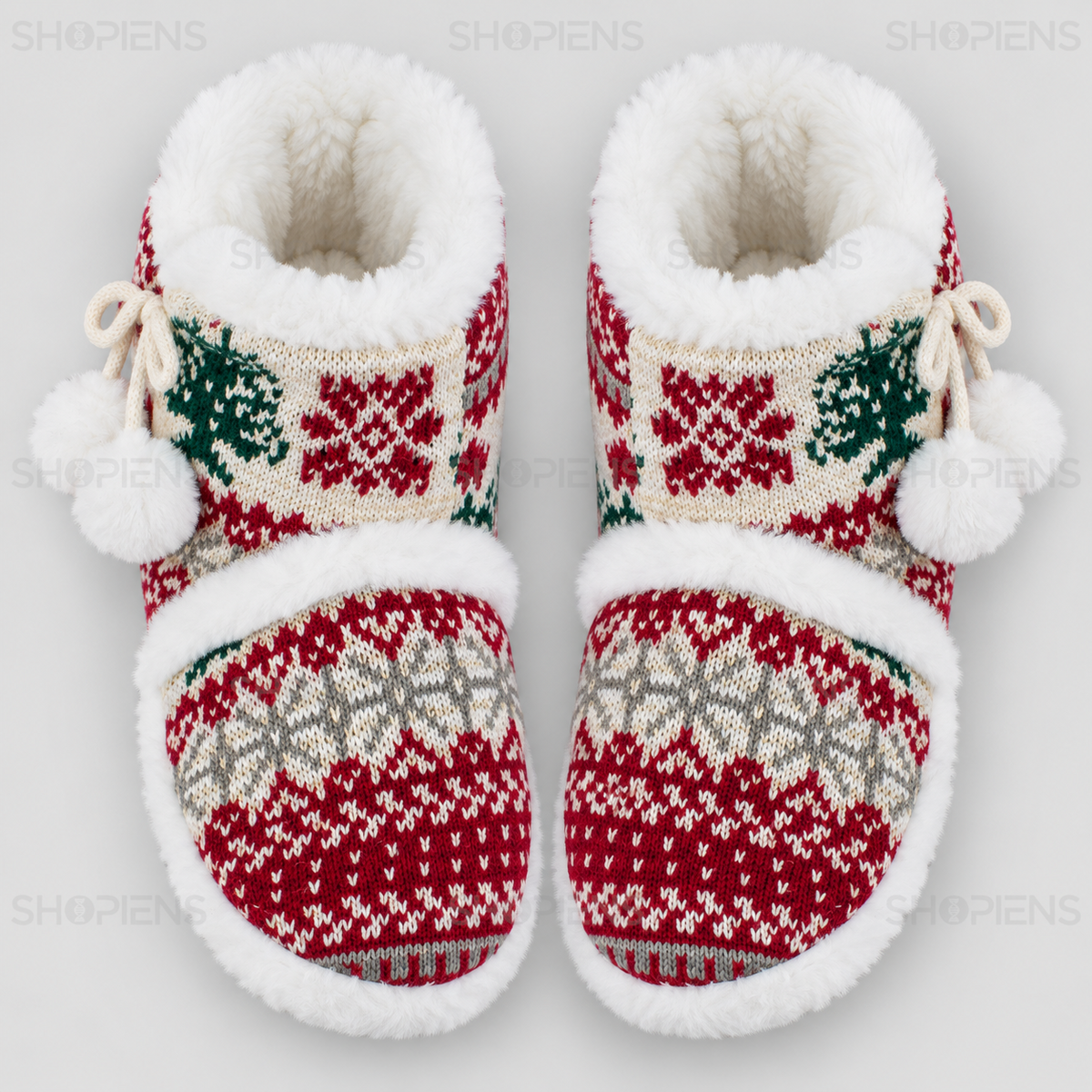 Botoși alb-roșii cu model jacquard și pompoane, vedere de sus pe fundal gri deschis | Shopiens®