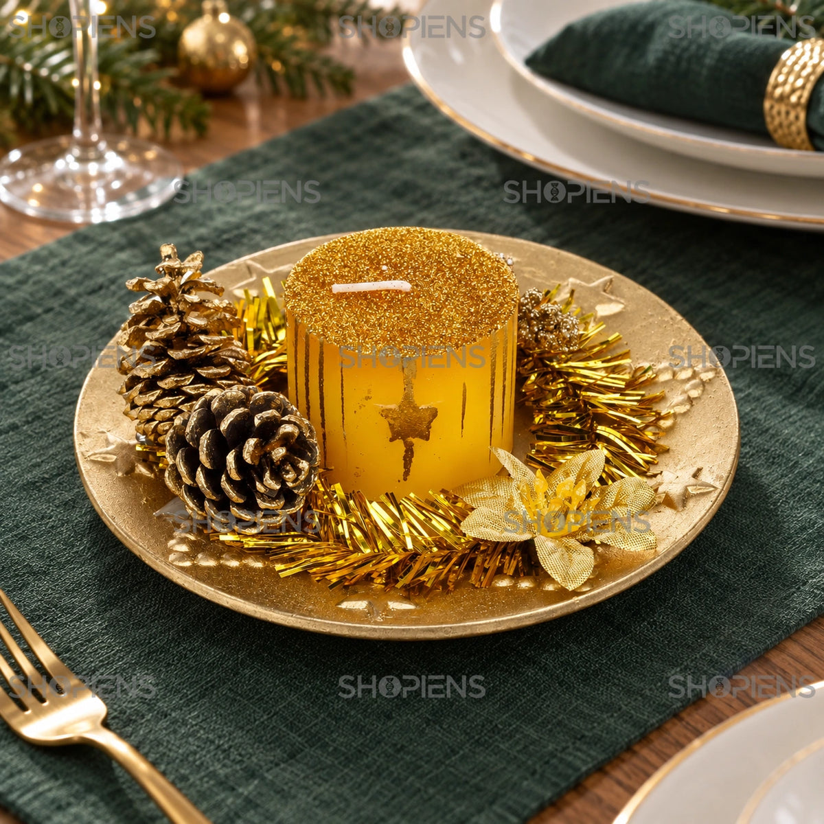 Decorațiune cu lumânare aurie pe platou, 14 cm – pe masa festivă | Shopiens®