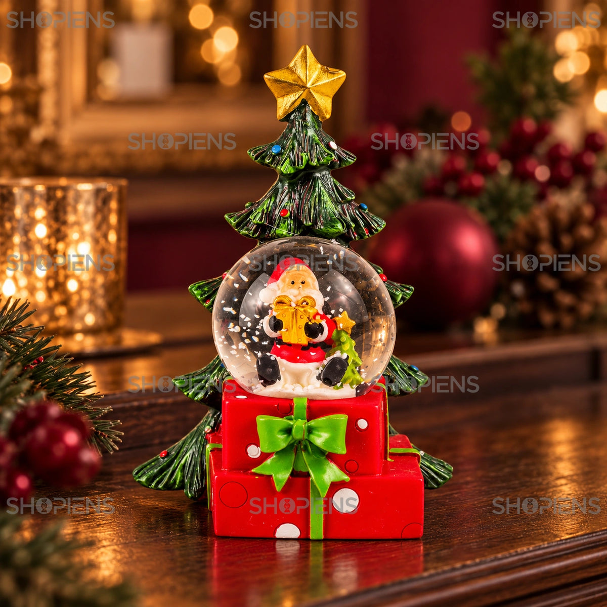 Decorațiune cu glob, Moș Crăciun și brad, 12 cm într-un decor festiv de seară | Shopiens®