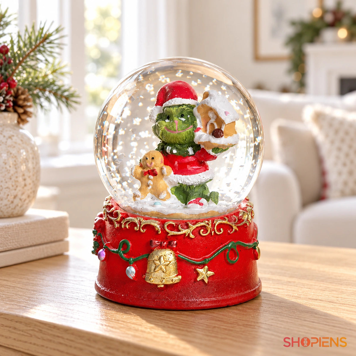 Glob decorativ cu elf și dulciuri, 9 cm într-un decor luminos de Crăciun | Shopiens®