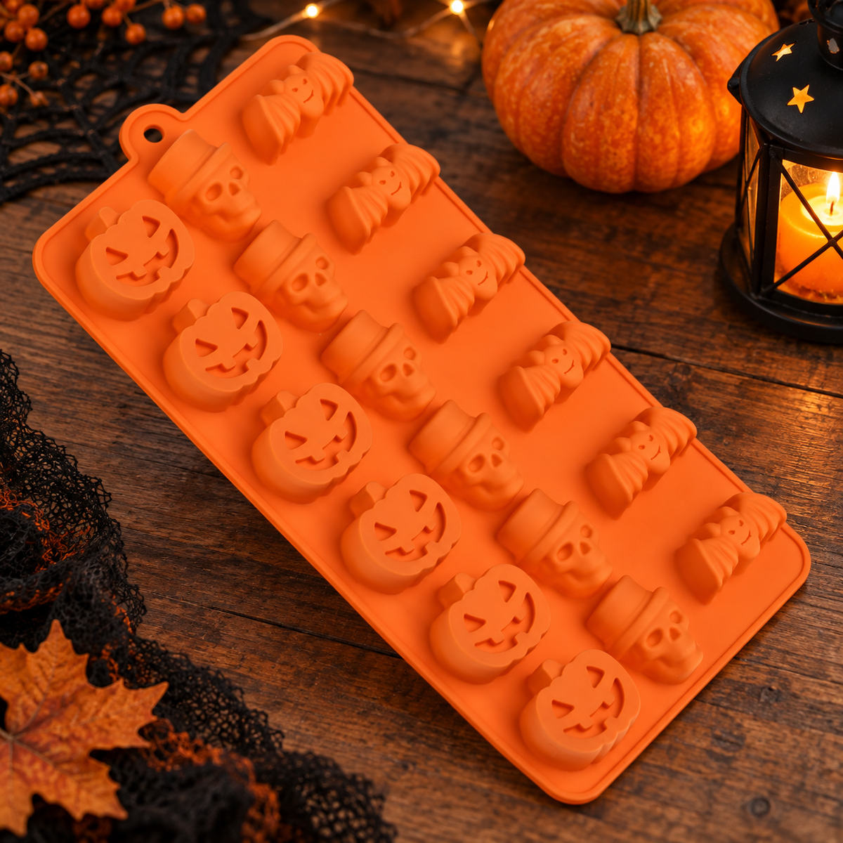 Matrita Halloween Din Silicon Cu 18 Compartimente - lifestyle principala - Shopiens