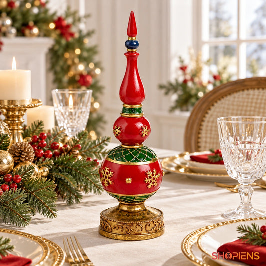 Ornament vintage cu globuri roșii pe bază aurie, 28 cm pe masa festivă, în lumină naturală | Shopiens®