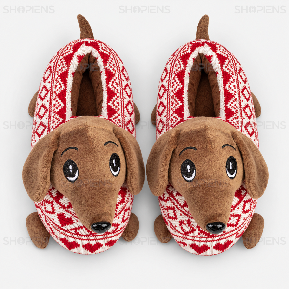Papuci cu cățeluș 3D maro și model jacquard roșu, vedere de sus pe fundal gri deschis | Shopiens®