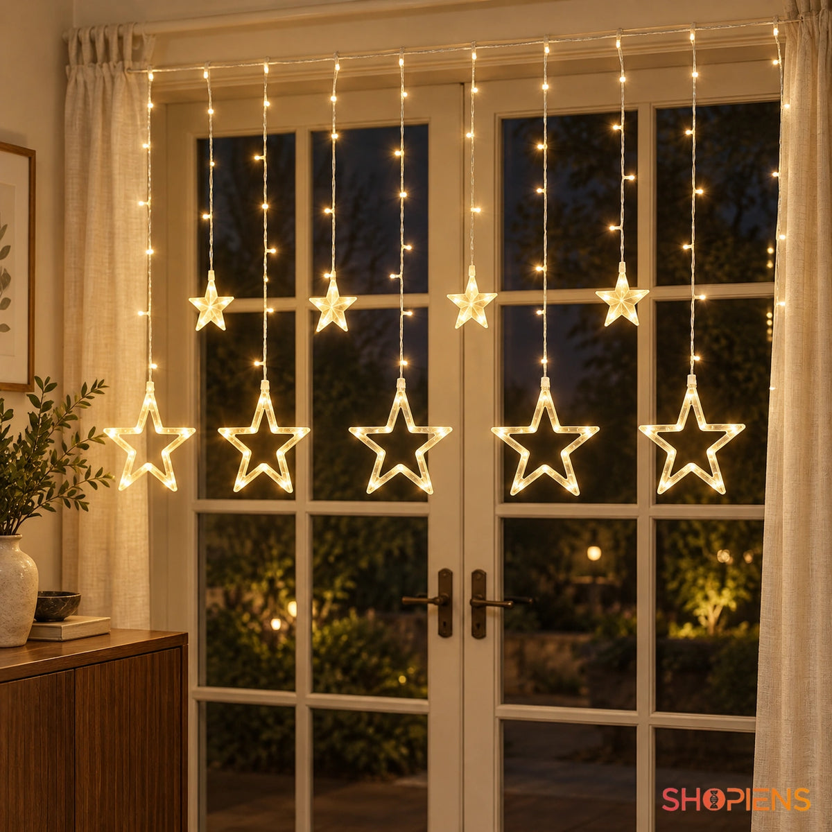 Stele mici și mari cu 107 LED-uri alb cald, interconectabile, în decor festiv | Shopiens®