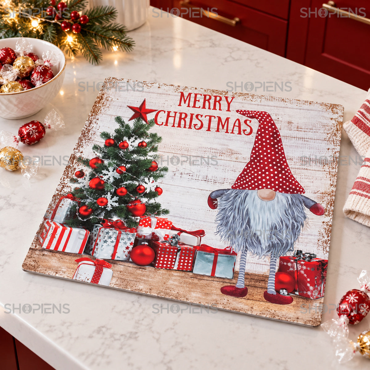 Platou decorativ din plastic cu gnom și brad, 30 × 30 cm, în decor de bucătărie, decor neinclus | Shopiens®