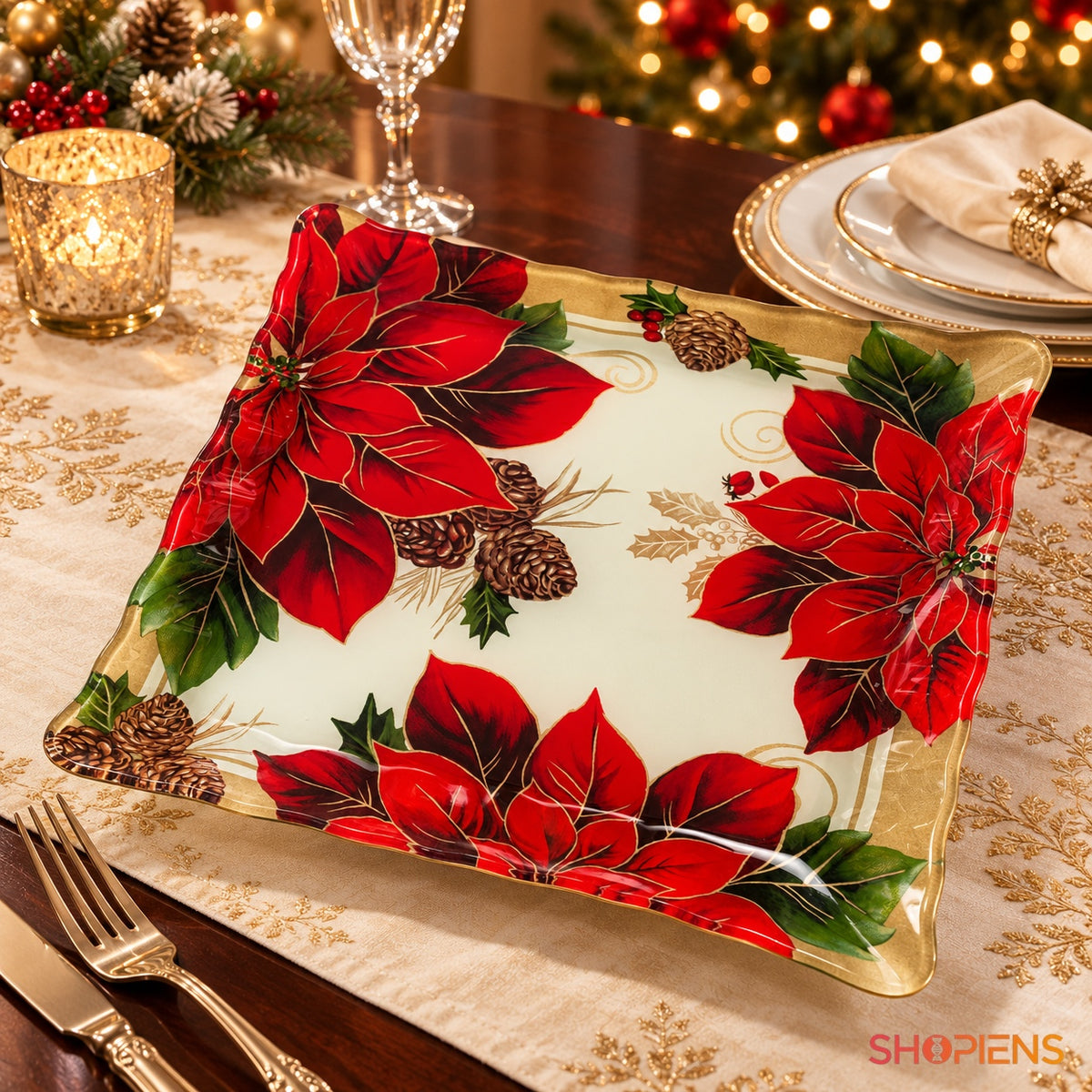 Platou din sticlă cu crăciunițe și vâsc, 30 × 30 cm, pe masa festivă de Crăciun, decor neinclus | Shopiens®