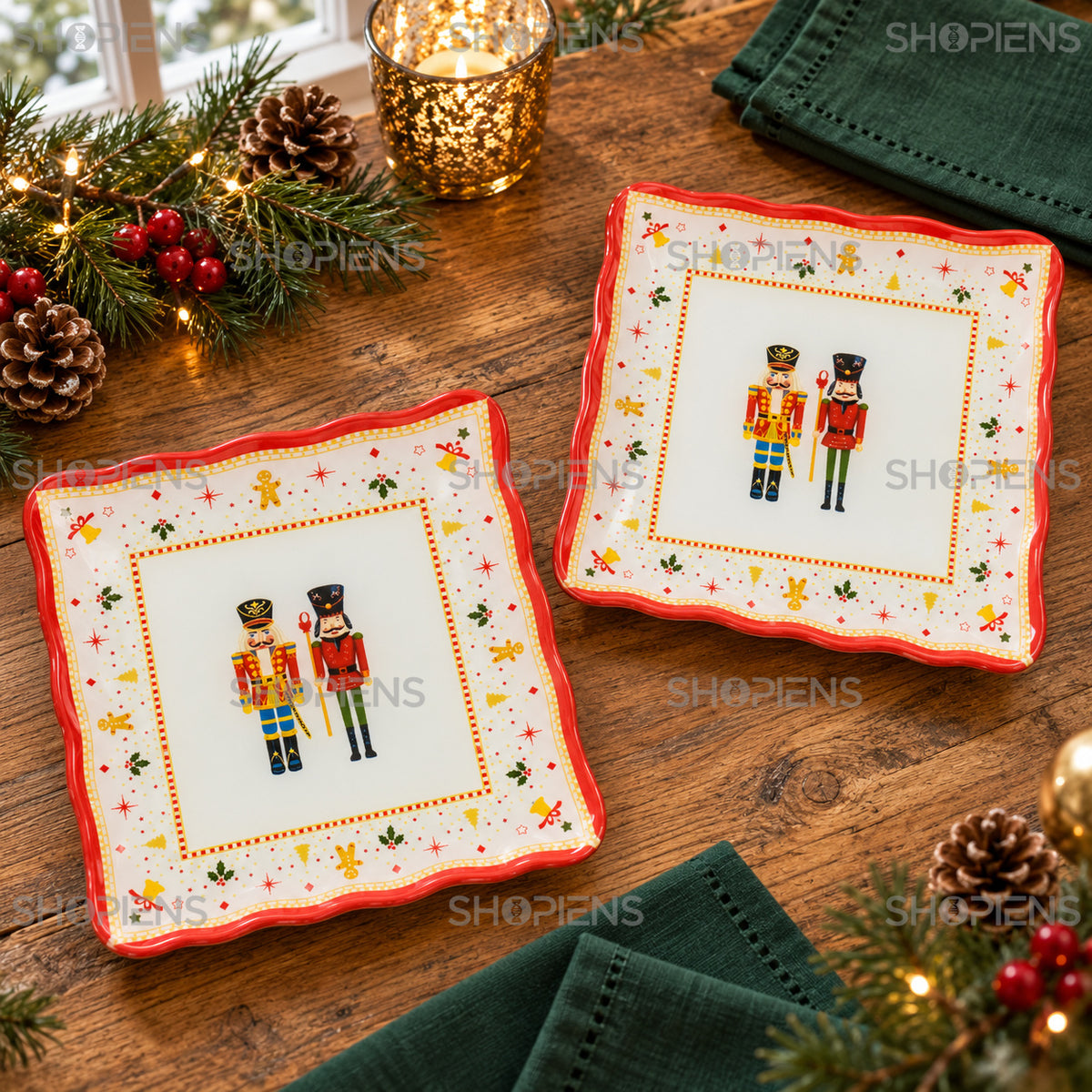 Set 2 farfurii din sticlă cu spărgători de nuci, 17 × 17 cm, în decor alternativ de Crăciun, decor neinclus | Shopiens®