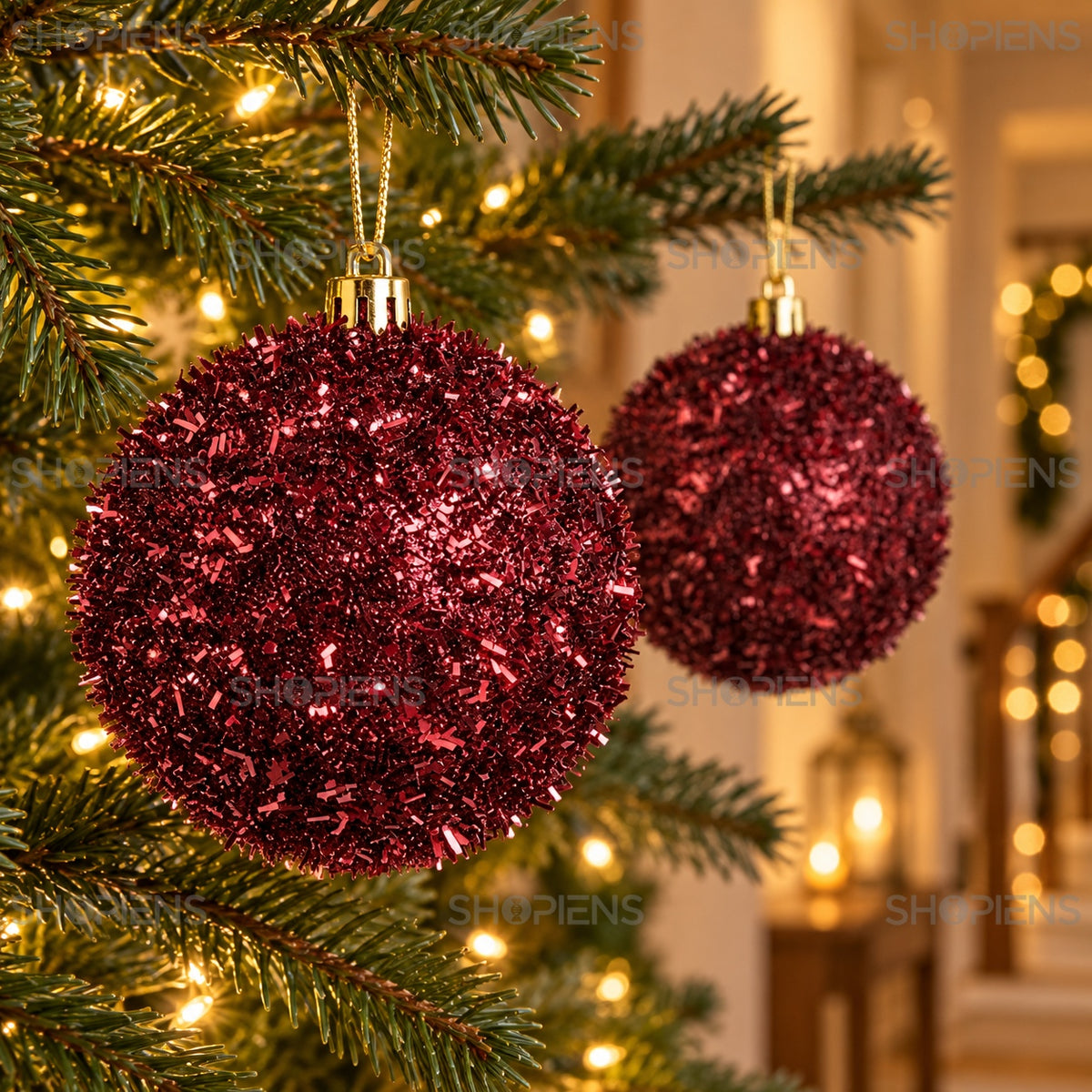 Set 6 globuri bordo cu sclipici, Ø8 cm, detaliu apropiat, decor neinclus | Shopiens®
