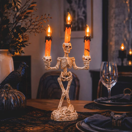 Sfesnic Schelet Cu Trei Lumanari LED, Halloween 28 Cm - Shopiens