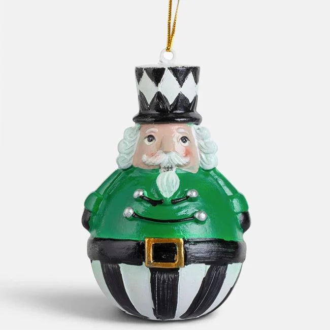 Spărgător de nuci rotund în costum verde, 11 cm, vedere produs | Shopiens®