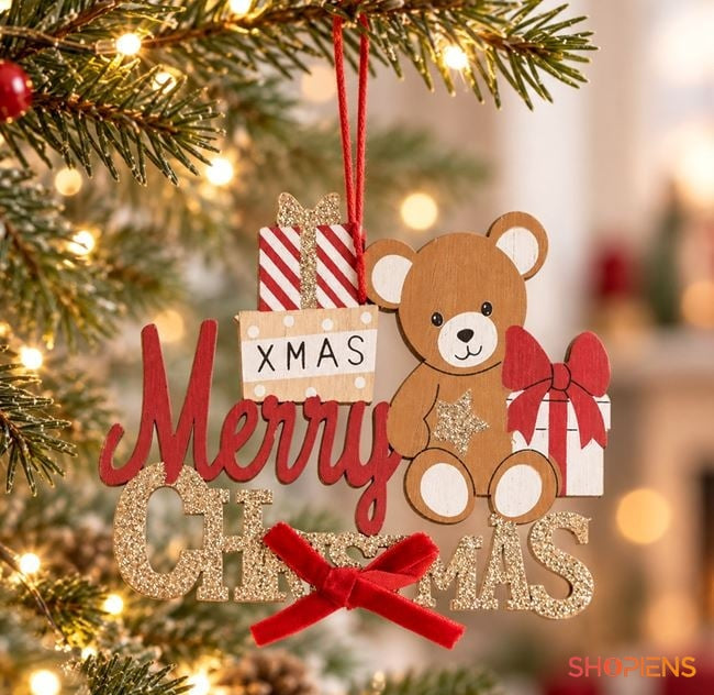 Ursuleț din lemn cu mesaj Merry Christmas, 12 × 10 cm, în brad, decor neinclus | Shopiens®