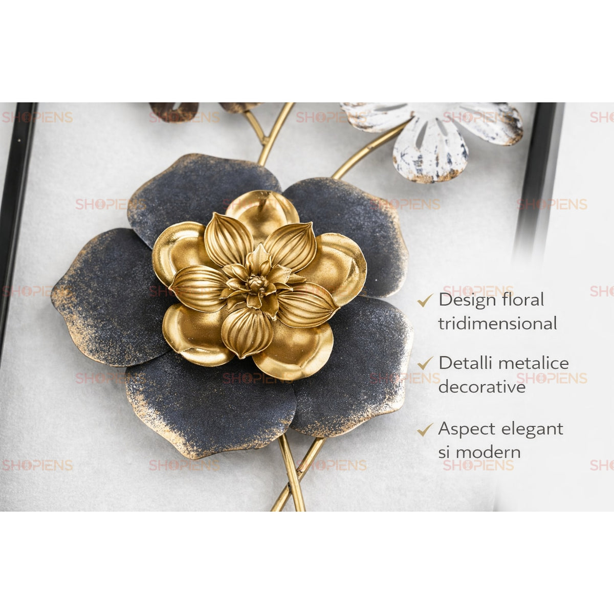 Tablou cu flori 3D din metal auriu, alb și gri, ramă neagră, 25x50 cm Shopiens – detaliu floare 3D aurie și gri