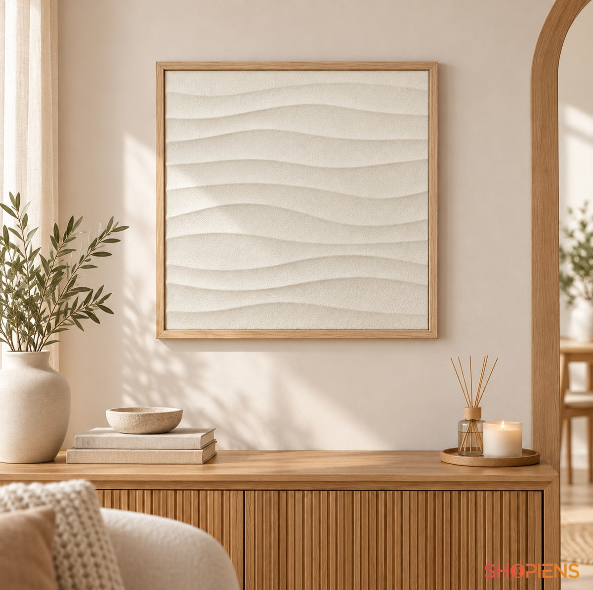 Tablou zen cu valuri 3D în relief, bej cu efect de nisip, 52x52 cm Shopiens – agățat în living deasupra unei comode din lemn